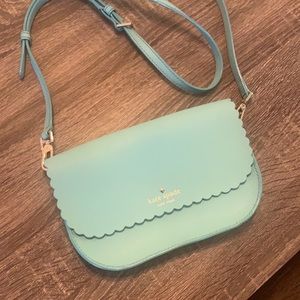 NWOT KATE SPADE Scallop Crossbody Purse
